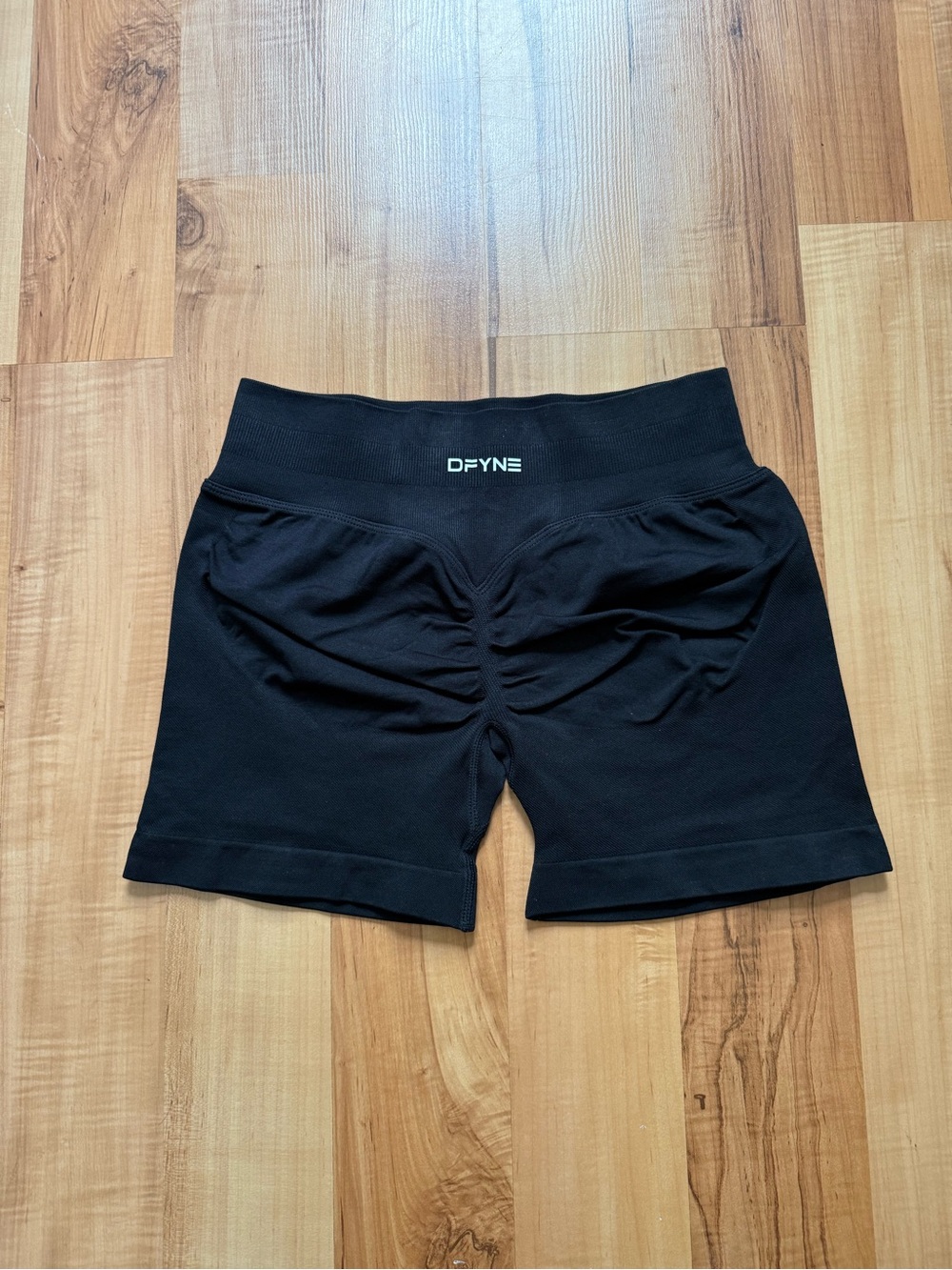 Dfyne Midnight shorts impact 4.5” - Picture 2 of 3